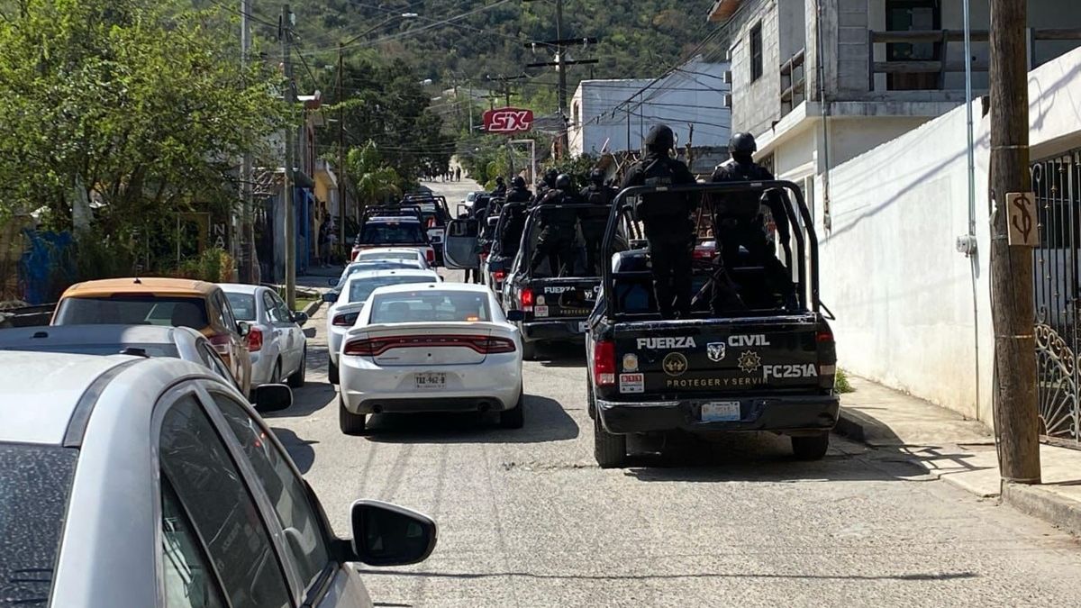 MATAN A 2 POLICÍAS GUADALUPE