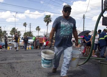 AGUA Y DRENAJE MONTERREY CORTES