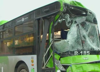 CAMIONES VERDES SAMUEL YONKEADOS