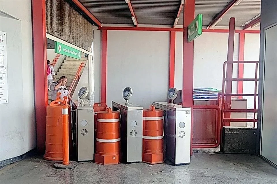 Pega El Abandono De Samuel García A La Línea 1 Del Metro