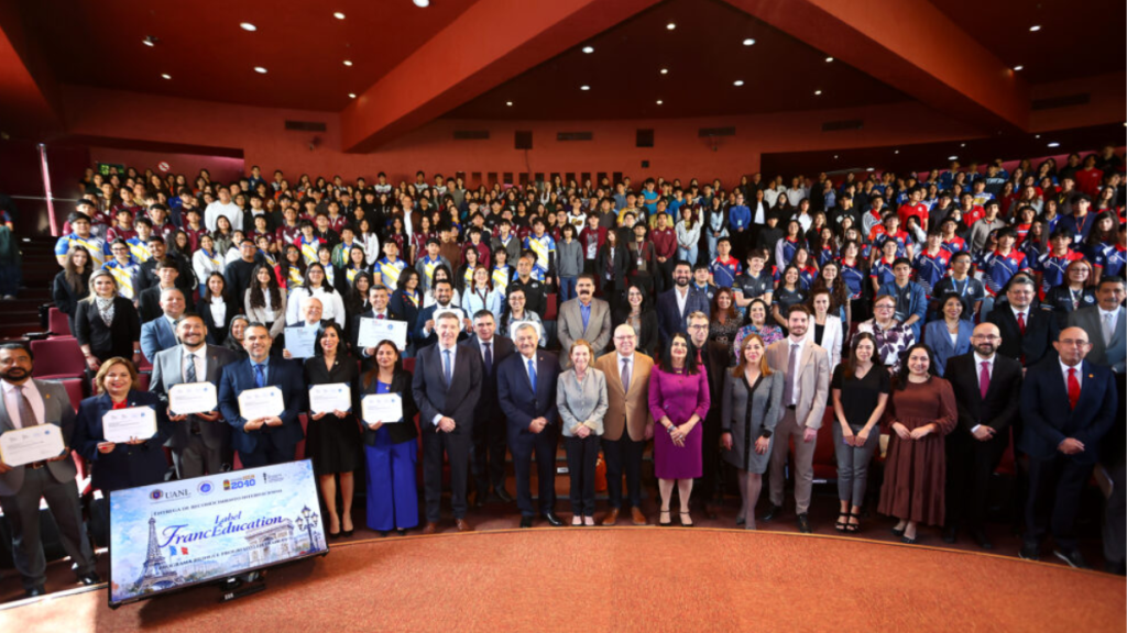 excelencia-en-francés-UANL-Francia-Label-FrancÉducation-Preparatorias