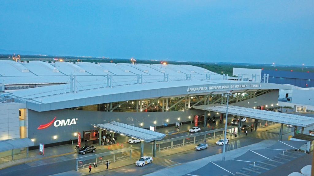 falla-en-luces-de-seguridad-seguridad-aérea-Aeropuerto-Monterrey-infraestructura