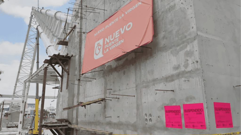 Puente Nuevo de la Línea 4 del metro - Minuto Cero Puente Nuevo dañado por la construcción de Samuel García Gobernador de Nuevo León
